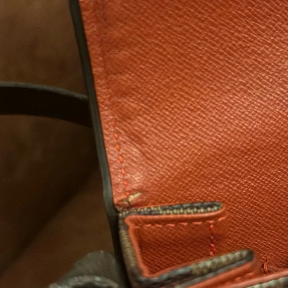 Louis Vuitton Damier Ebene Tribeca - Picture 14 of 15